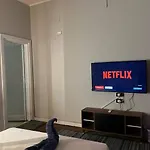 Downtown Lucky Apartment